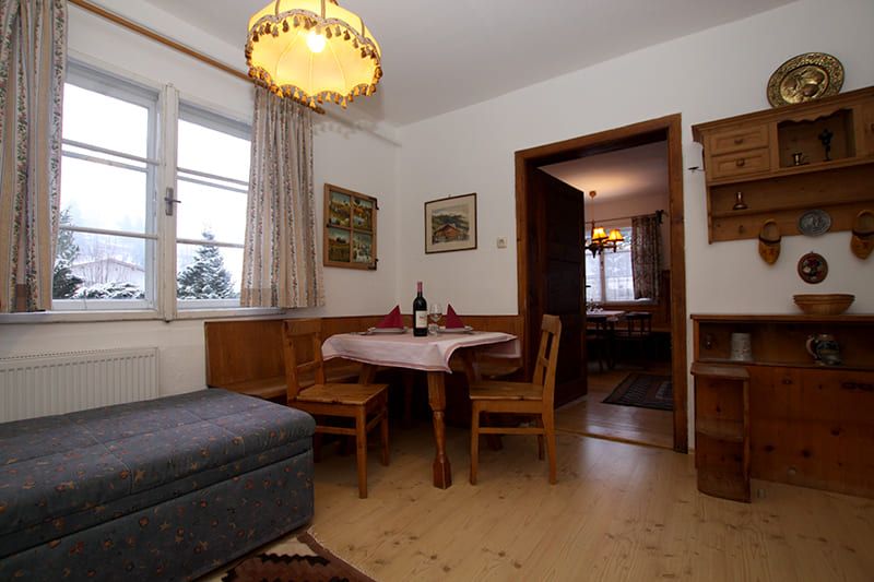   Quaint holiday apartment with living room in the Klausner Häusl Tux